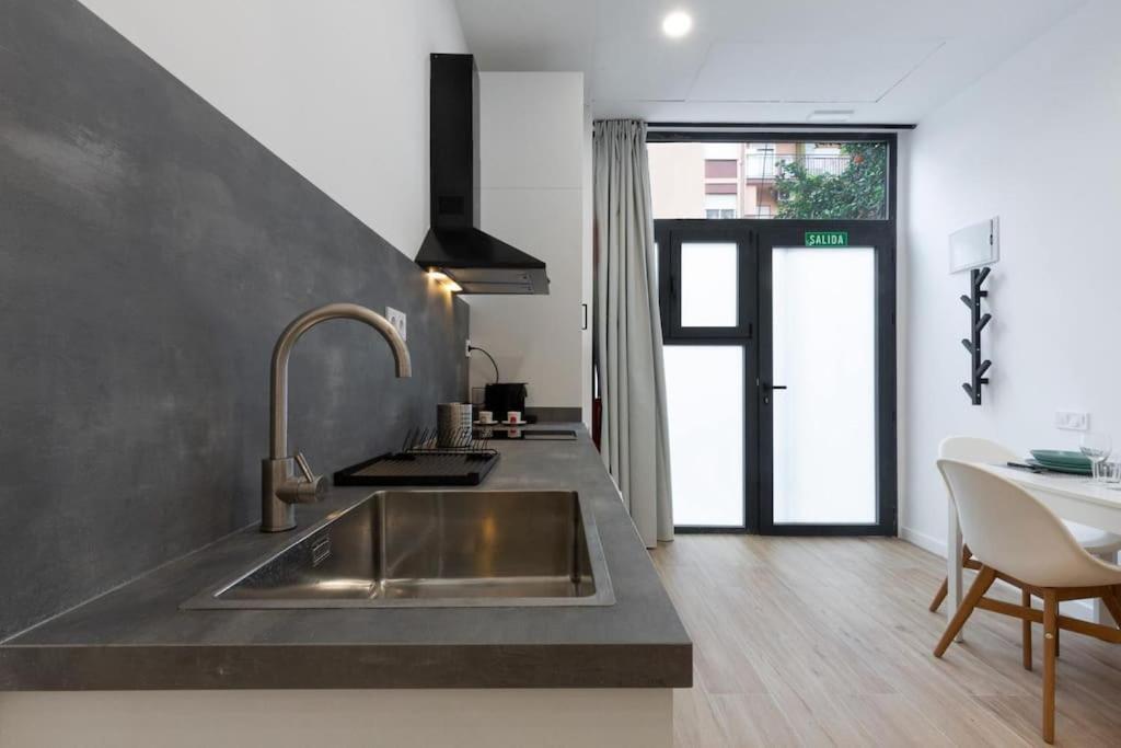 Appartement Nuevo Loft En Playa Y Cerca Del Centro, Ac Y Wifi à Valence Extérieur photo
